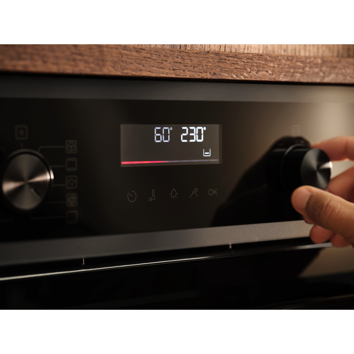 Electrolux - Cepeškrāsns - KOFDP46BK