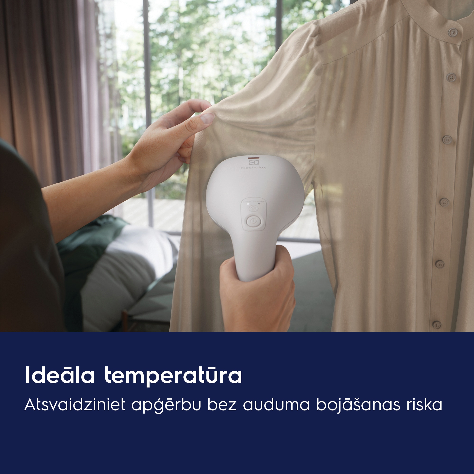 Electrolux - Tvaicētājs apģerbam - E7HS2-8WB