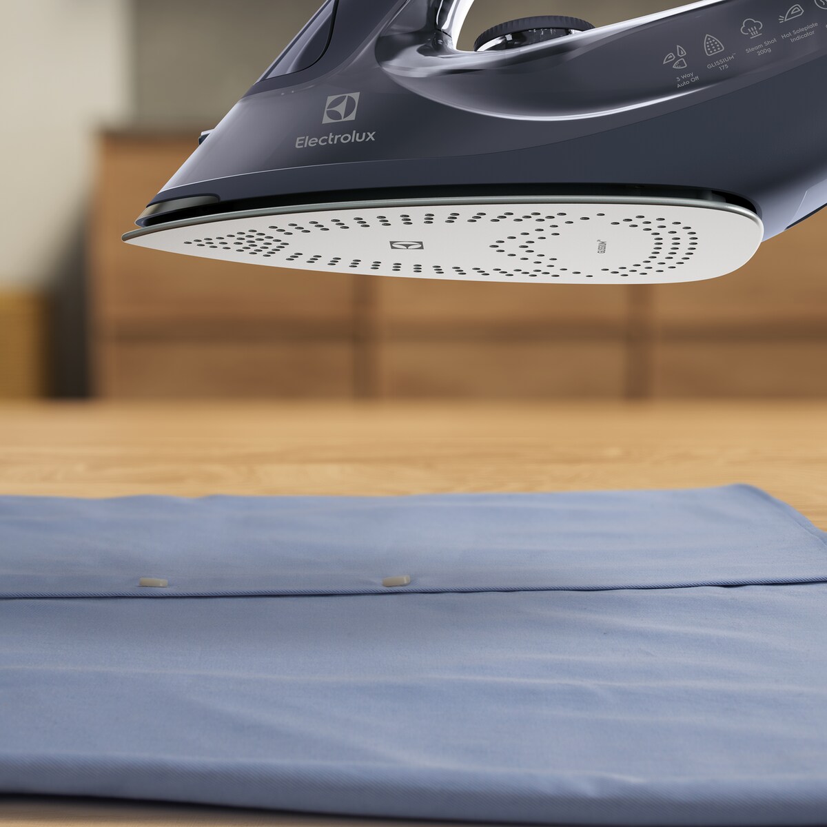 Electrolux - Tvaika gludeklis - E6SI1-4MN