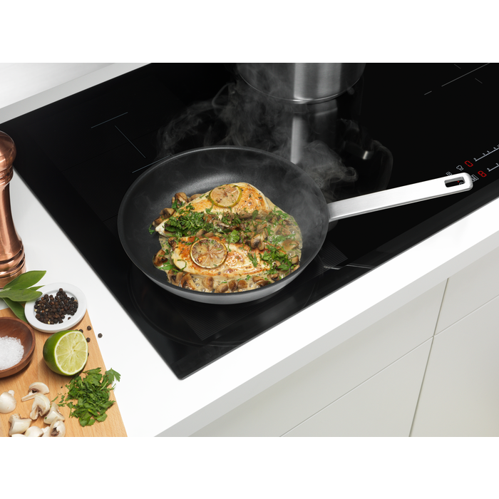 Electrolux - Gatavošanas trauku komplekts - E3SS