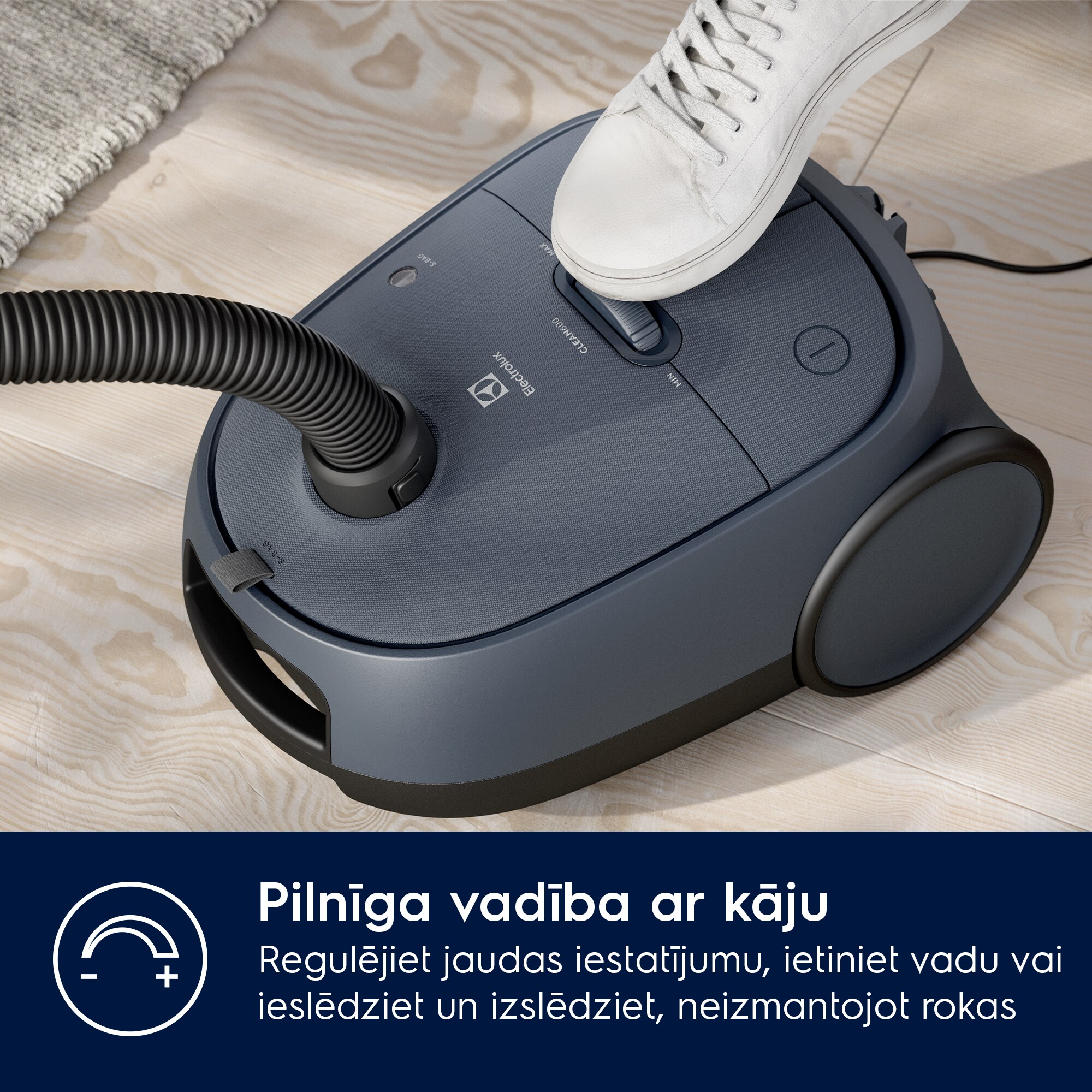 Electrolux - Putekļsūcējs ar vadu - EB61C2DBP
