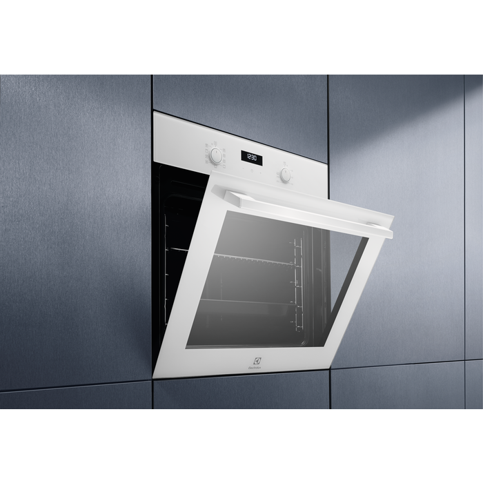 Electrolux - Cepeškrāsns - EOF5F50BV