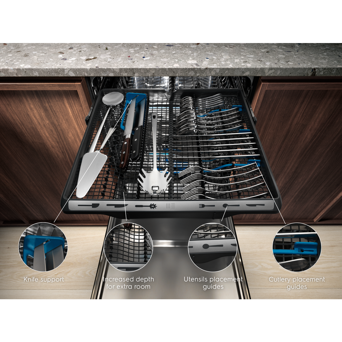 Electrolux - Brīvstāvoša trauku mazgājamā mašīna - ESM89300SX