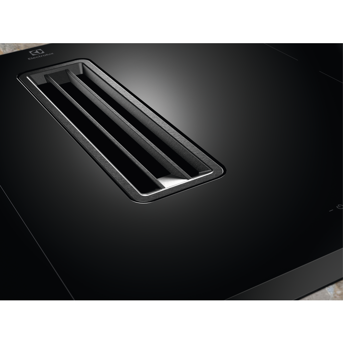 Electrolux - Plīts virsma ar nosūcēju - KCC85450