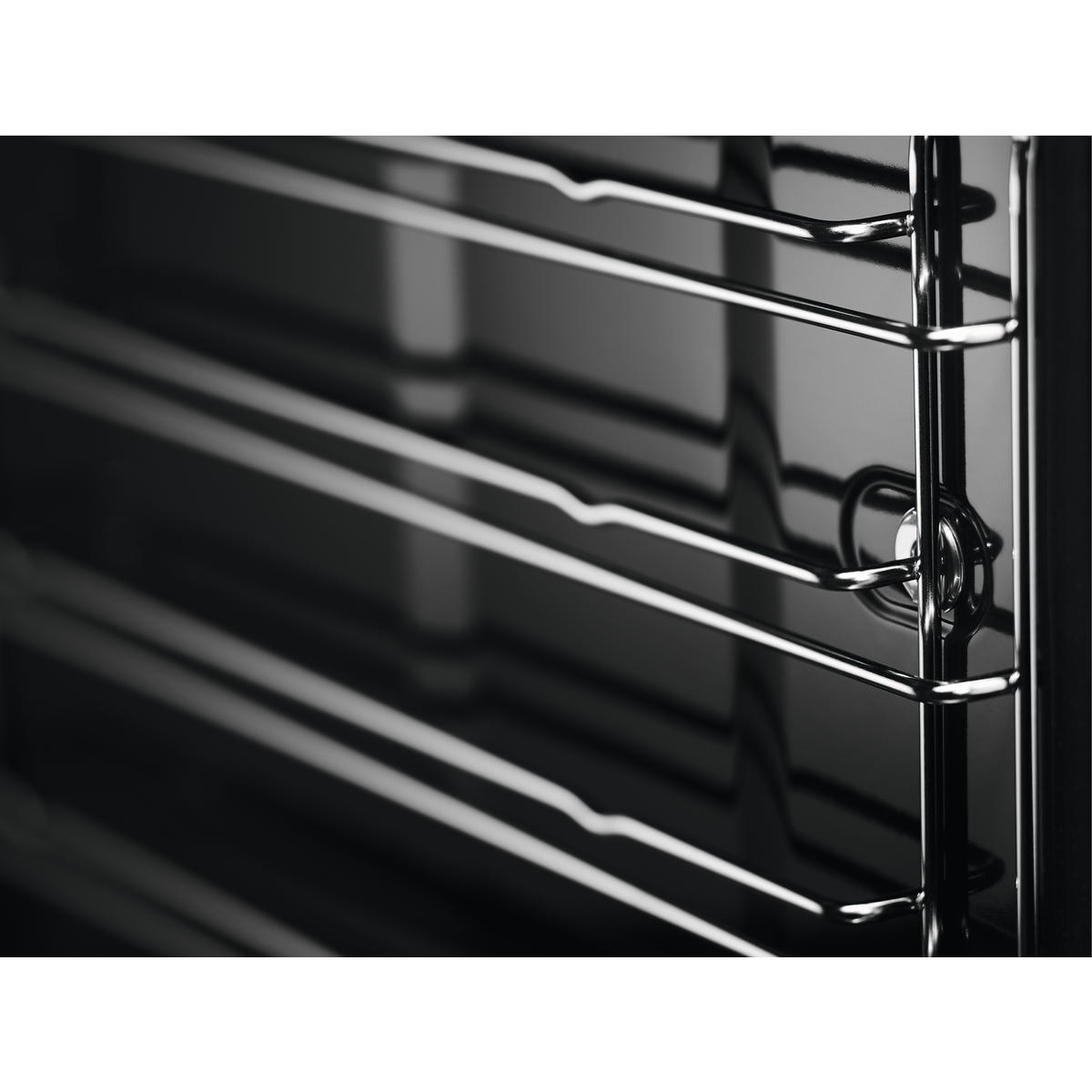 Electrolux - Cepeškrāsns - EOF3H50BX