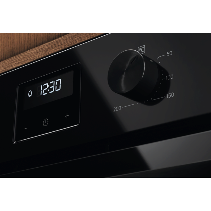 Electrolux - Cepeškrāsns - LOF3H10BK