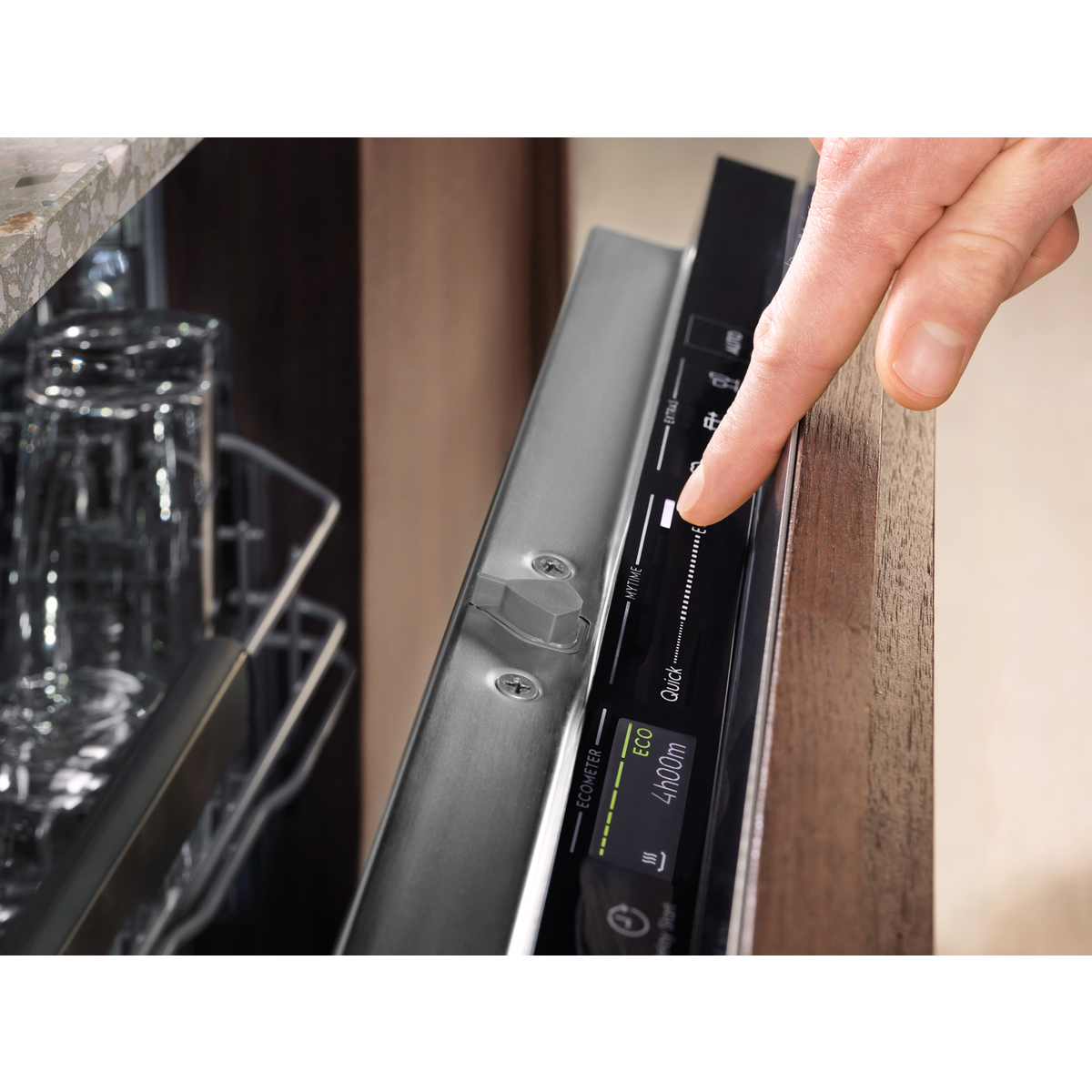 Electrolux - Iebūvējama trauku mazgājamā mašīna - EEQ47210L