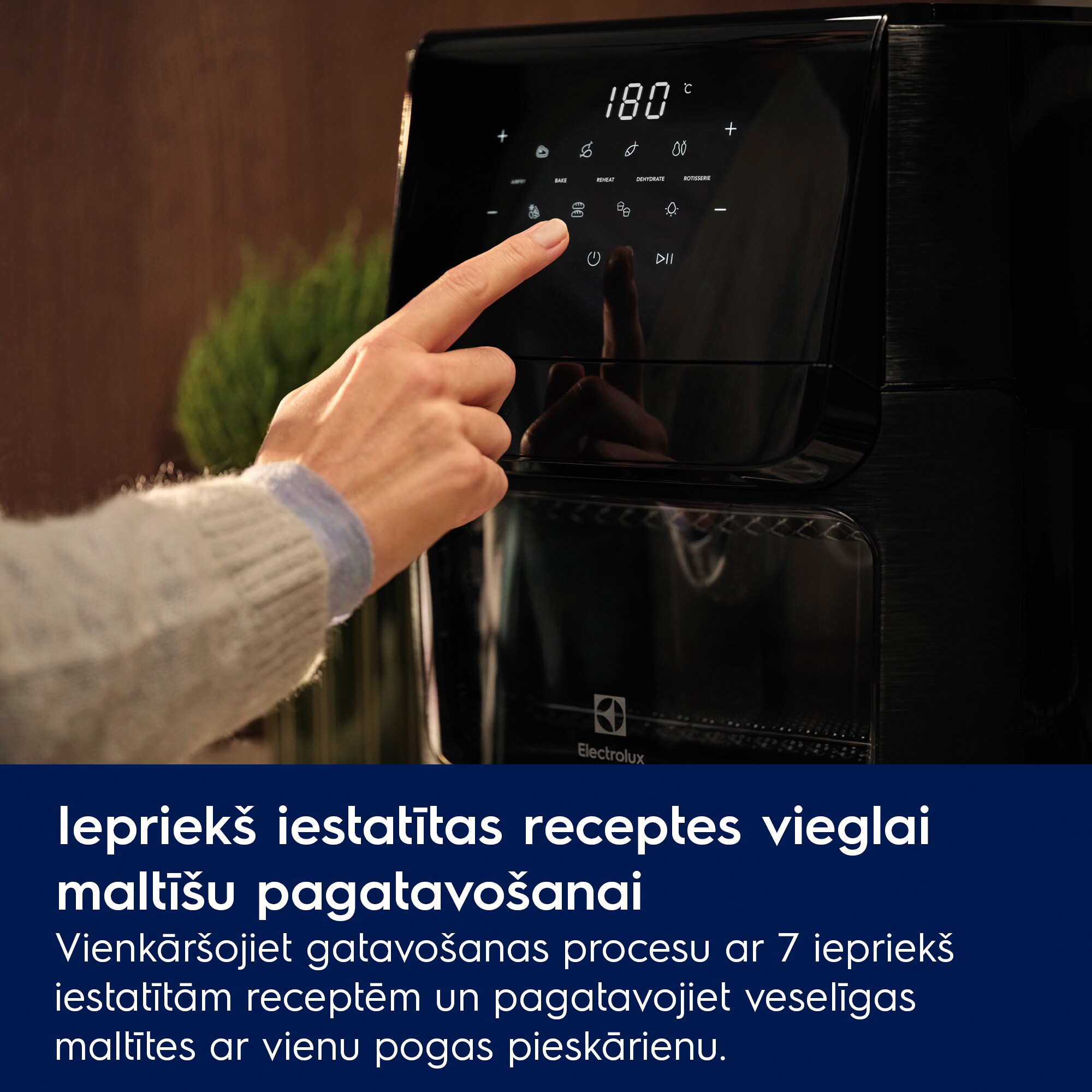 Electrolux - Karstā gaisa fritieri - EAF12B