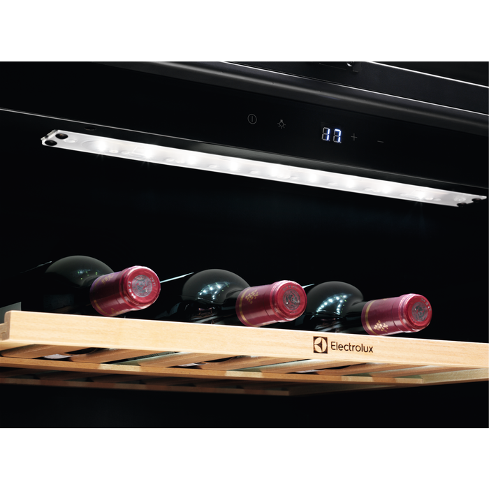 Electrolux - Vīna dzesētājs - EWUS052B5B