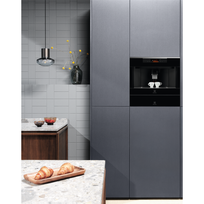 Electrolux - Iebūvējams kafijas automāts - KBC85X