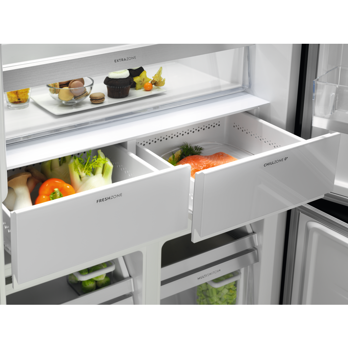 Electrolux - Brīvstāvošs ledusskapis ar saldētavu - ELT9VE52M0