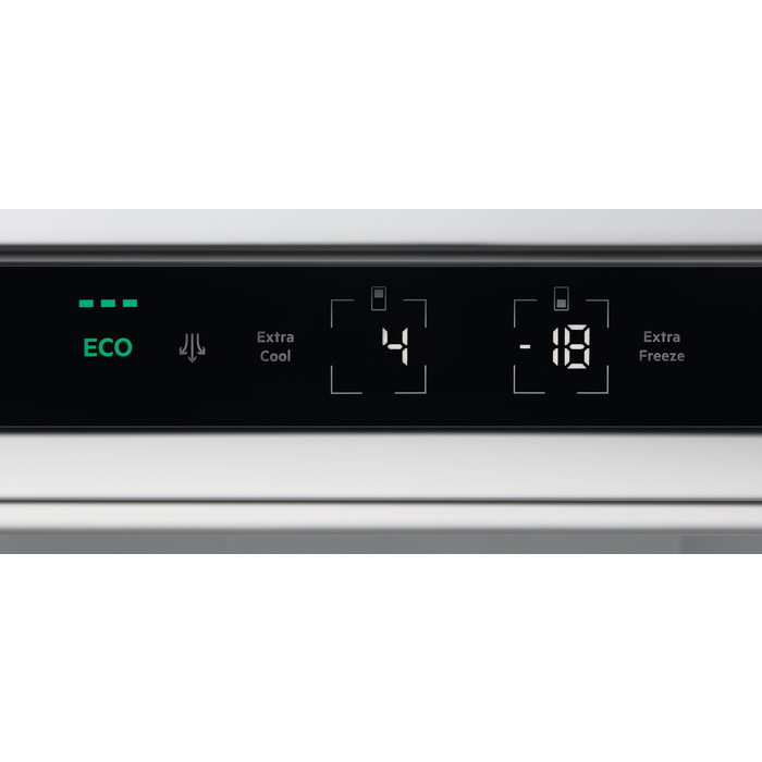 Electrolux - Iebūvējams ledusskapis ar saldētavu - ENC8MD19S