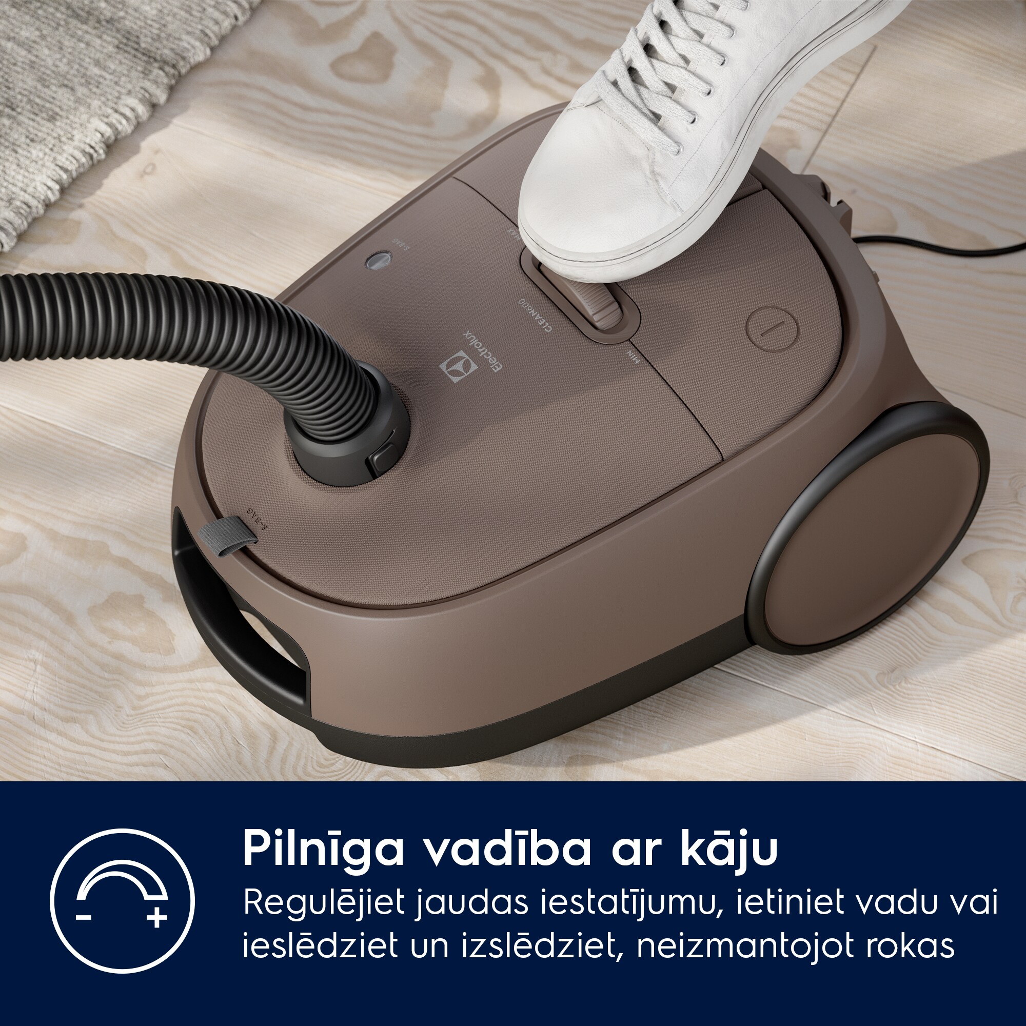 Electrolux - Putekļsūcējs ar vadu - EB61C3WBL