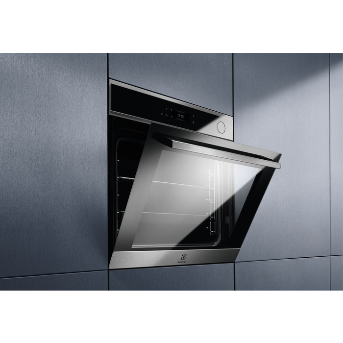 Electrolux - Tvaika cepeškrāsna - EOC8P39WX