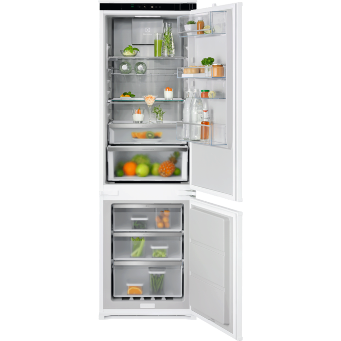 Electrolux - Iebūvējams ledusskapis ar saldētavu - E8MNCC18S