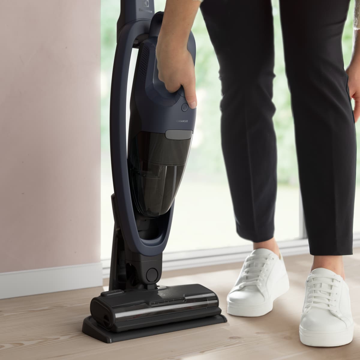 Electrolux - Bezvadu putekļsūcējs - ES52CB21DB