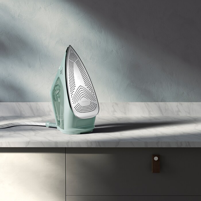 Electrolux - Tvaika gludeklis - E7SI1-6LG