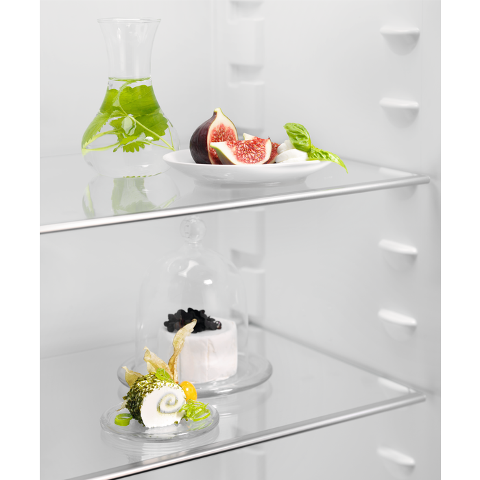 Electrolux - Iebūvējams ledusskapis - LRB3AE12S