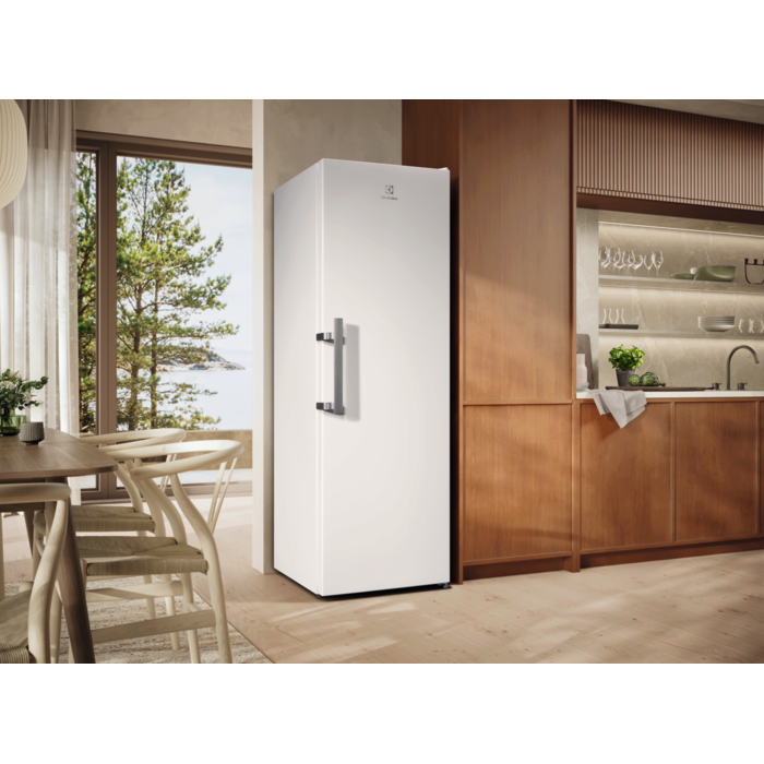 Electrolux - Brīvstāvošs ledusskapis - LRS3DE39W