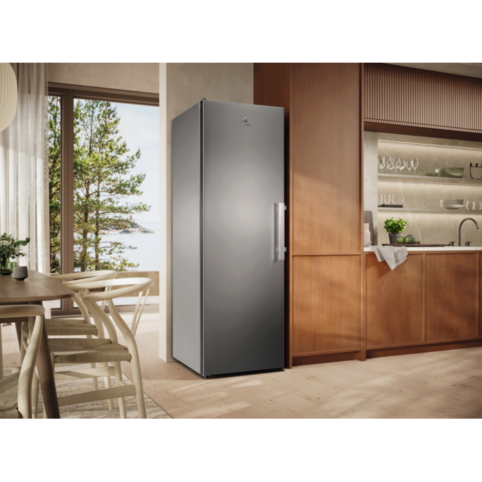 Electrolux - Brīvstāvoša saldētava - LUS7ME28X