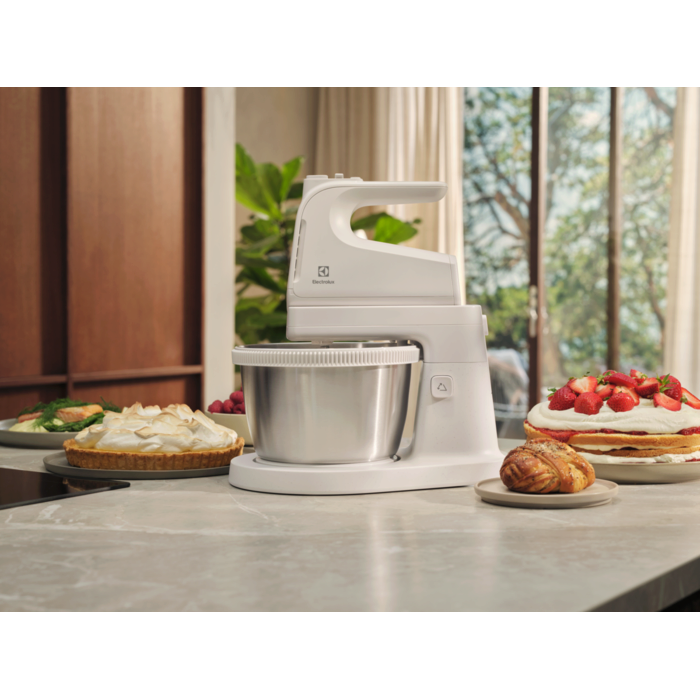 Electrolux - Rokas mikseris - ESM4W