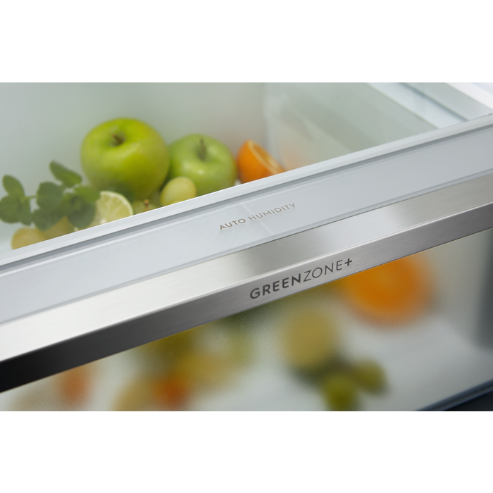 Electrolux - Iebūvējams ledusskapis ar saldētavu - ENV9MC18S