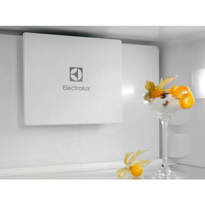 Electrolux - Iebūvējams ledusskapis ar saldētavu - ENTMUSP8S