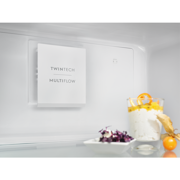 Electrolux - Brīvstāvošs ledusskapis ar saldētavu - LNT7ME32M2