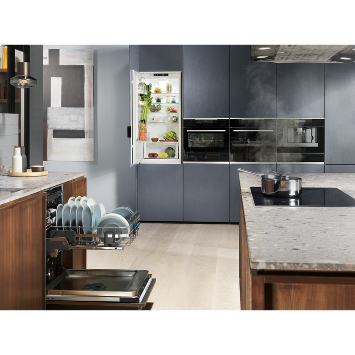 Electrolux - Trauku mašīna 60cm - EEC67310L