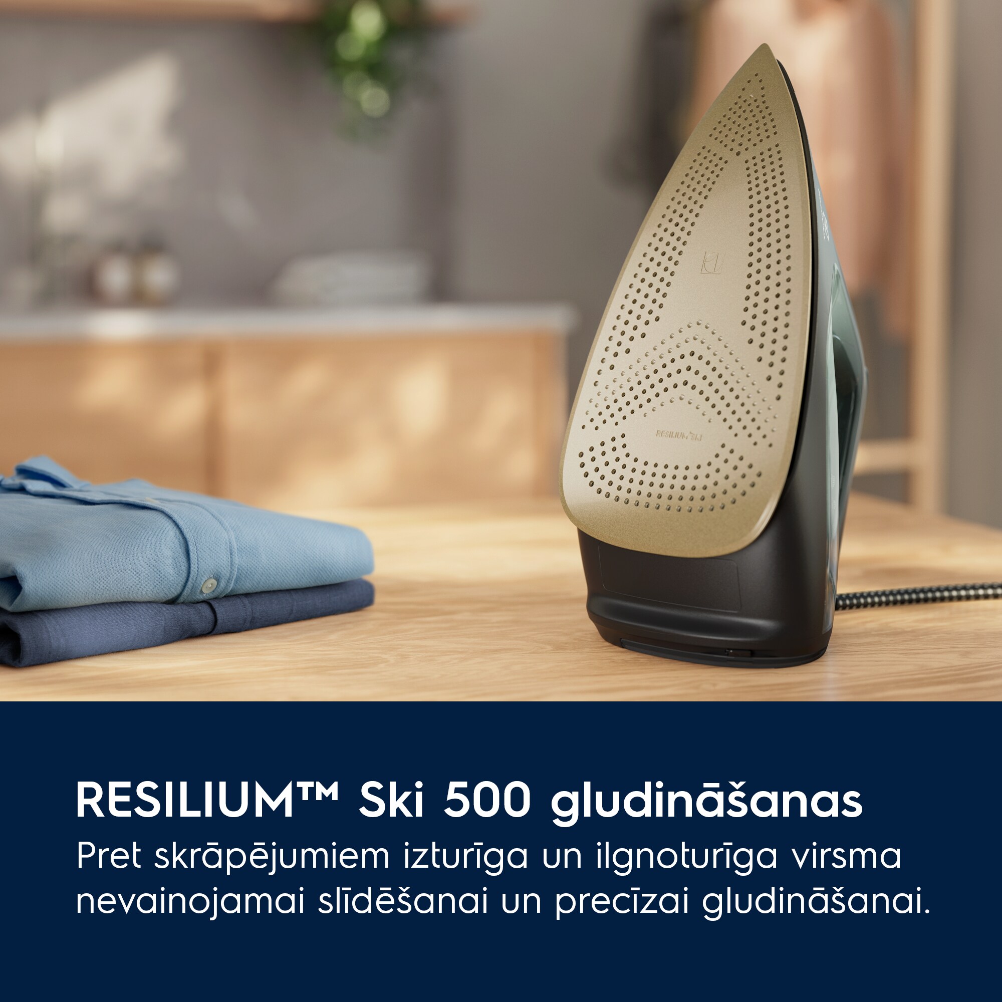 Electrolux - Tvaika gludeklis - E8SI2-8OG