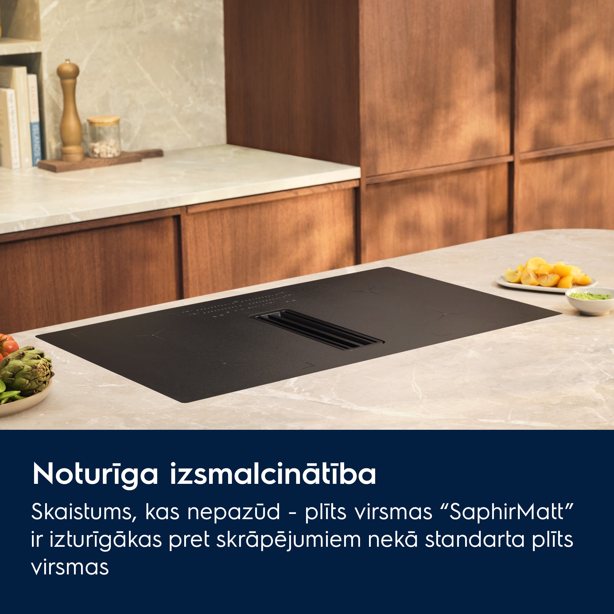 Electrolux - Plīts virsma ar iebūvētu nosūcēju - KCC84450CZ