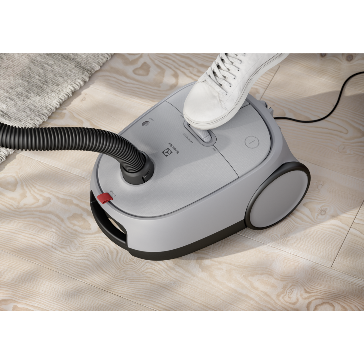 Electrolux - Putekļsūcējs ar vadu - EB61A5UG