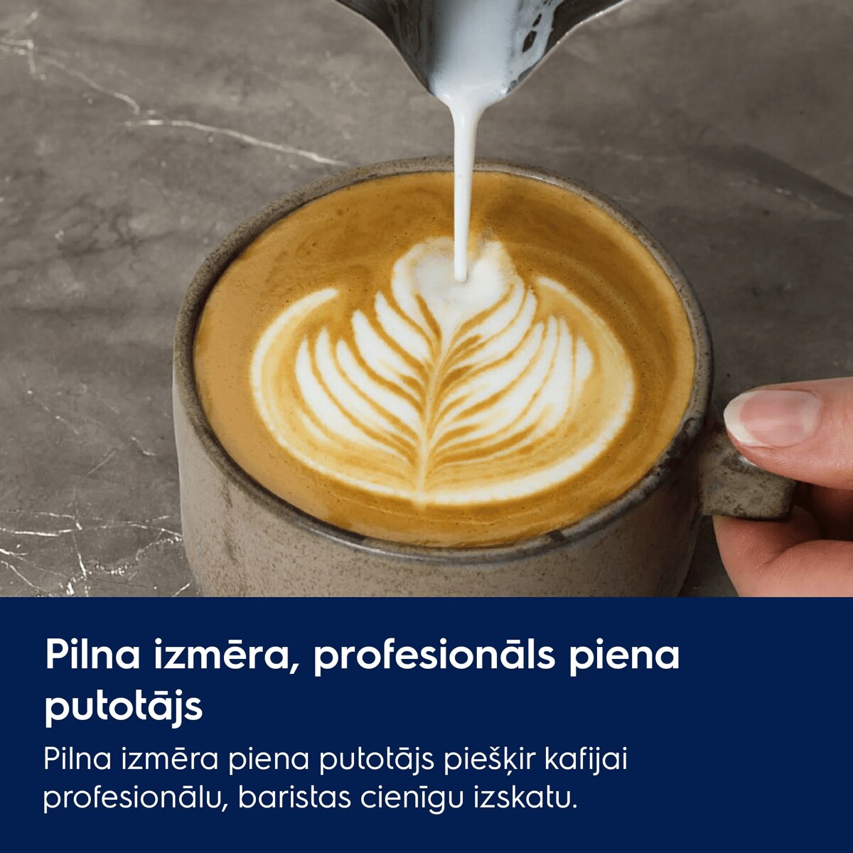 Pilna izmēra, profesionāls piena putotājs Pilna izmēra piena putotājs piešķir kafijai profesionālu, baristas cienīgu izskatu.