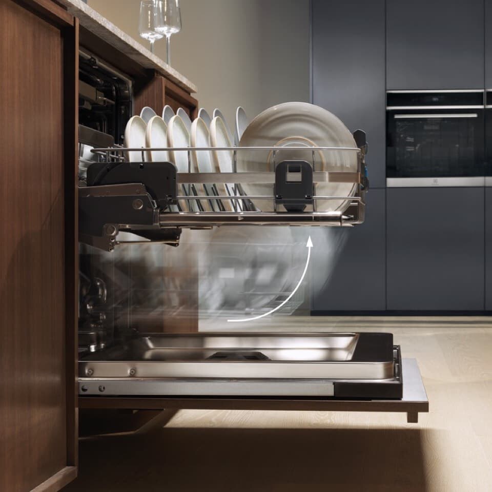 Open dishwasher (side image) Open dishwasher (side image)